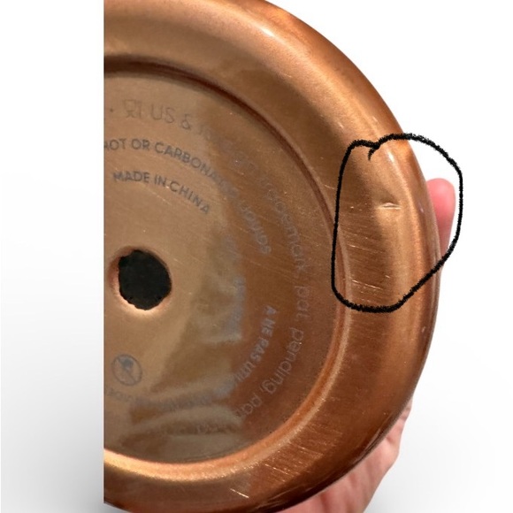 Special Edition Holiday Owala 32oz
Stainless Steel FreeSip Water Bottle - Picture 10 of 10